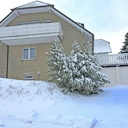 Apartment Benedenappartement In Met Uitzicht En Balkon *